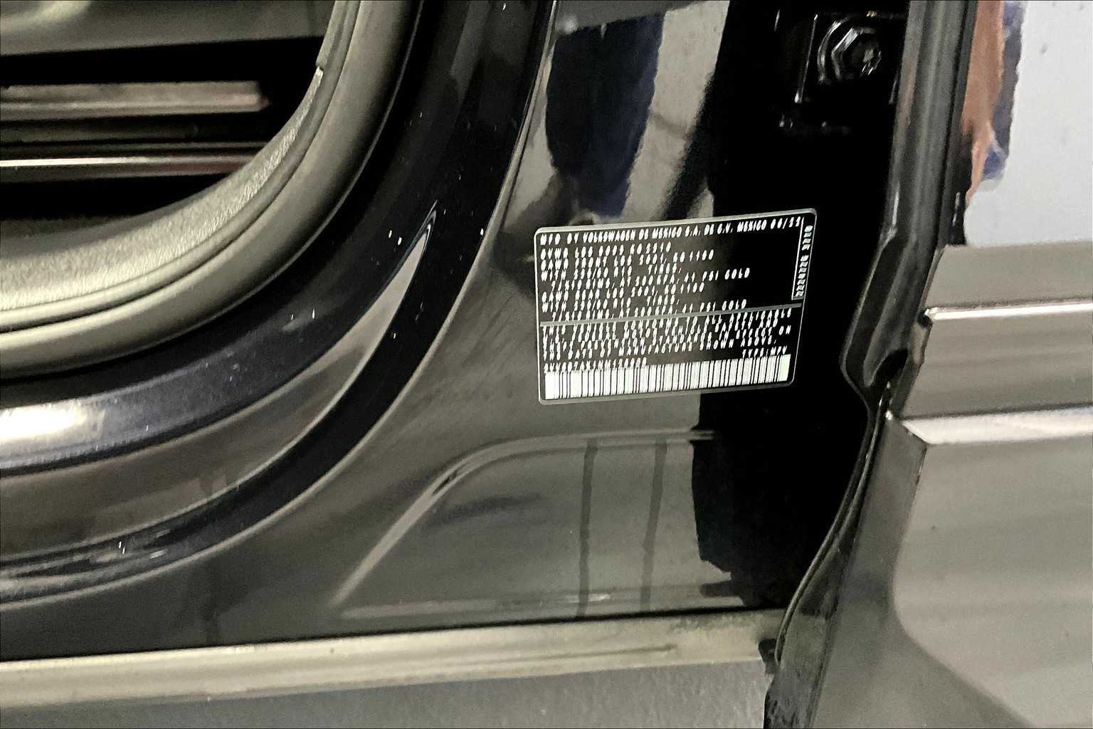 2022 Volkswagen Tiguan SE R-Line Black - Photo 36