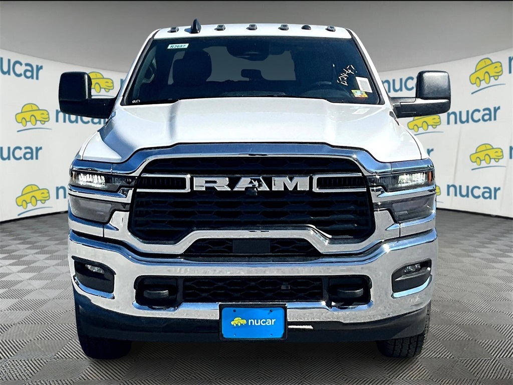 2025 Ram 3500 Tradesman - Photo 3