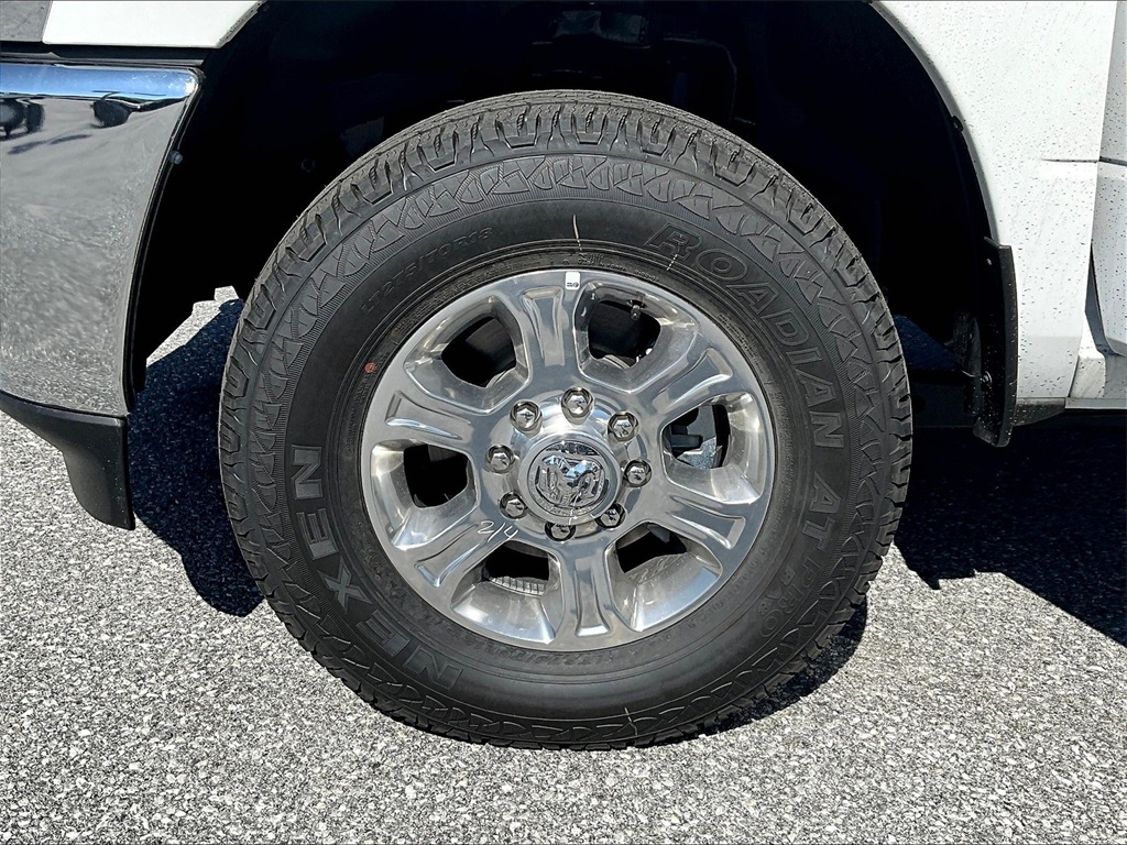 2025 Ram 3500 Tradesman - Photo 8