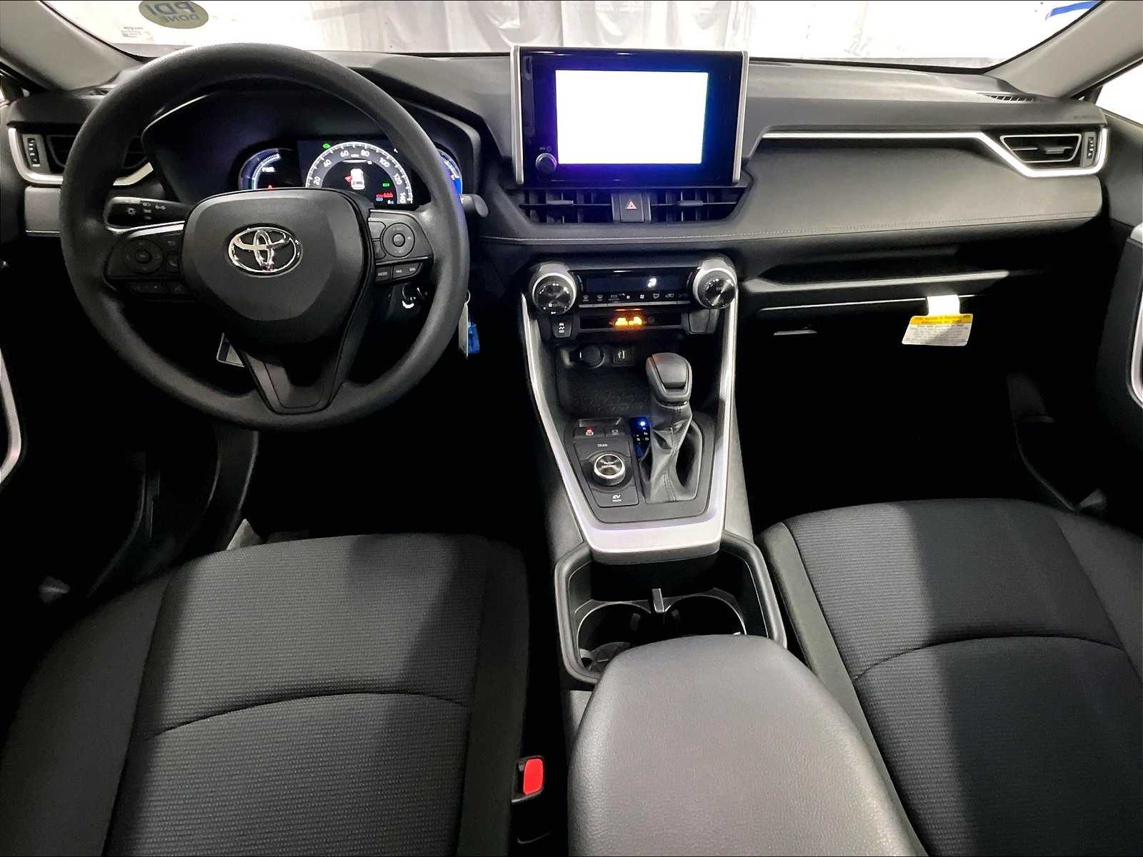 2025 Toyota RAV4 Hybrid LE - Photo 12