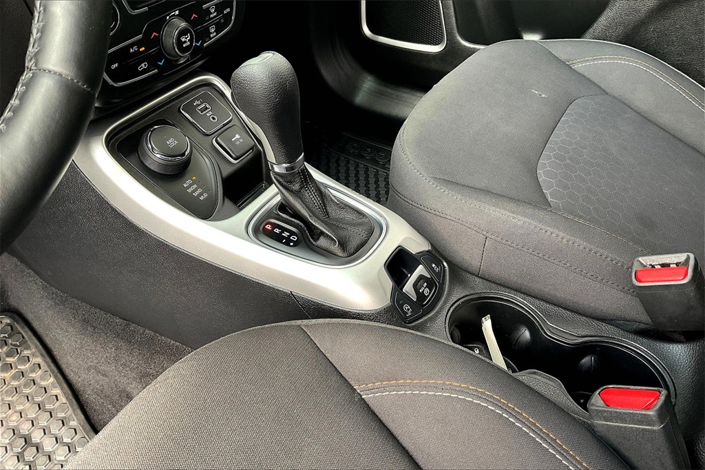 2019 Jeep Compass Sport - Photo 19