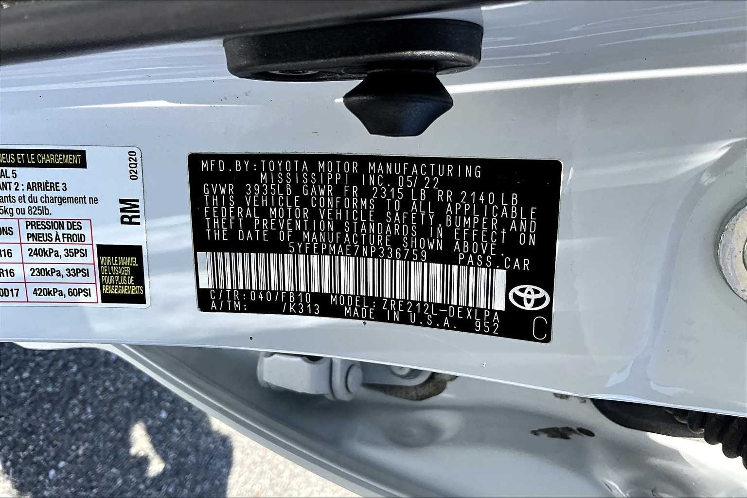 2022 Toyota Corolla LE - Photo 36