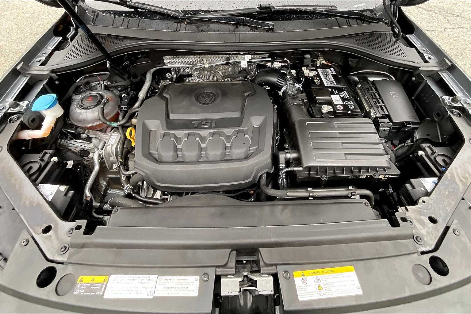 2022 Volkswagen Tiguan SE - Photo 30
