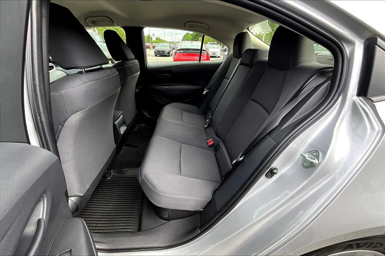 2023 Toyota Corolla Hybrid LE - Photo 15