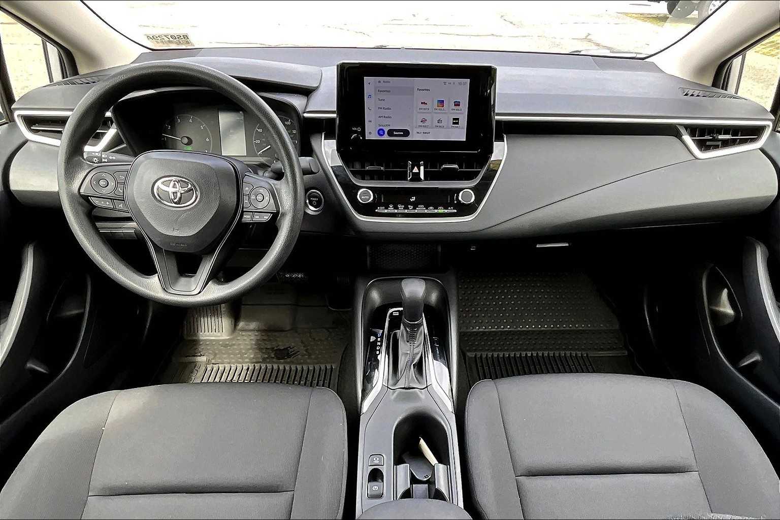2023 Toyota Corolla Hybrid LE - Photo 21