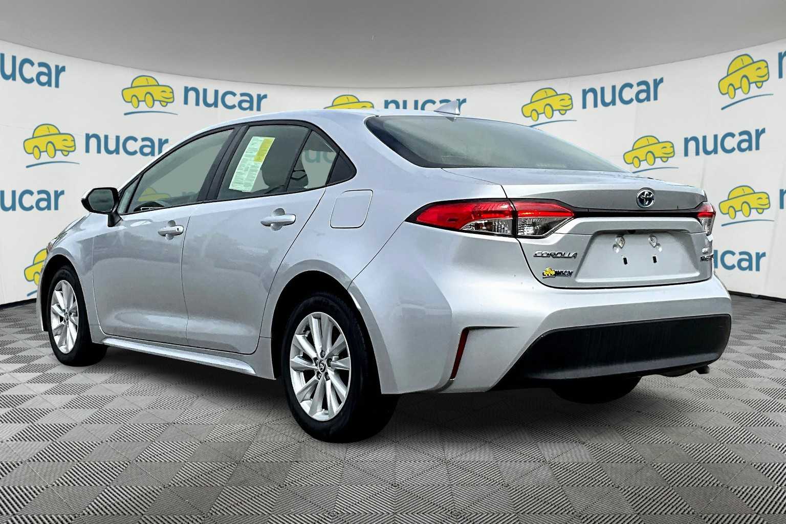 2023 Toyota Corolla Hybrid LE - Photo 4