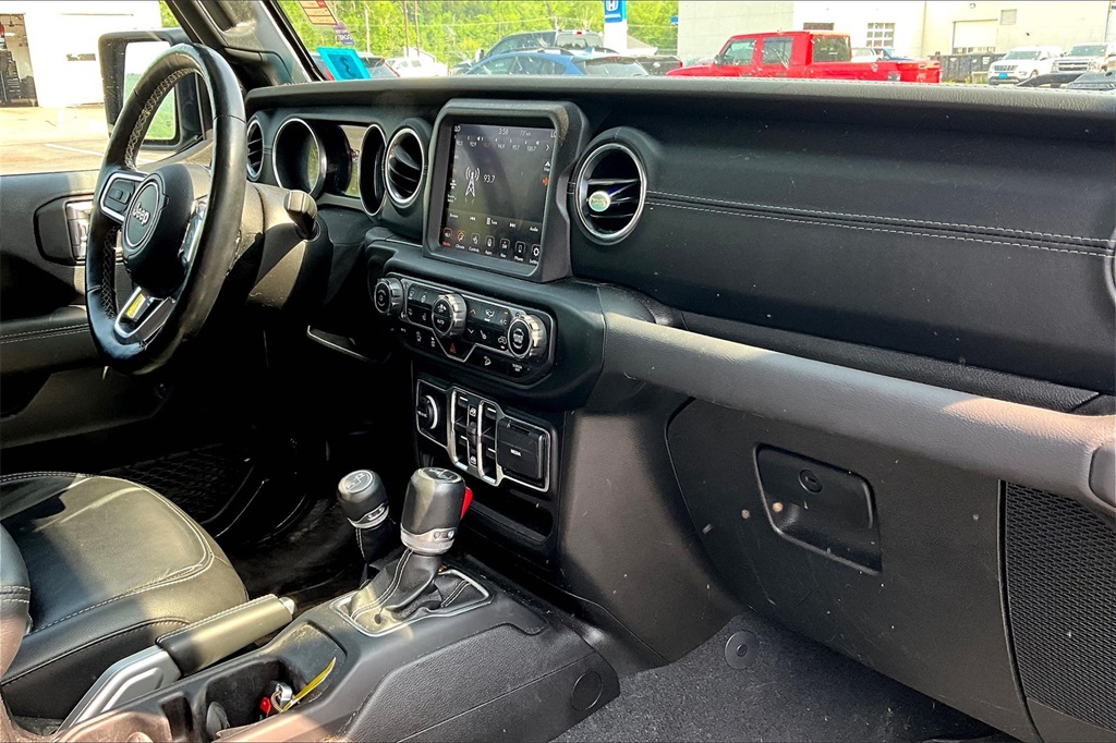 2021 Jeep Wrangler Unlimited Sahara - Photo 14