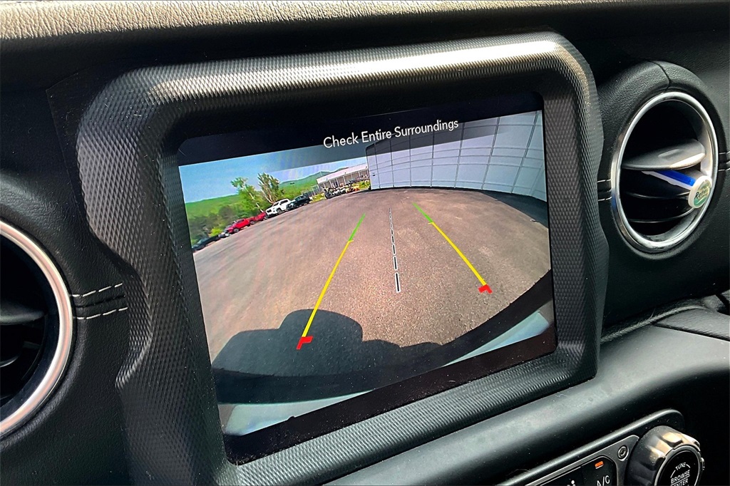 2021 Jeep Wrangler Unlimited Sahara - Photo 19