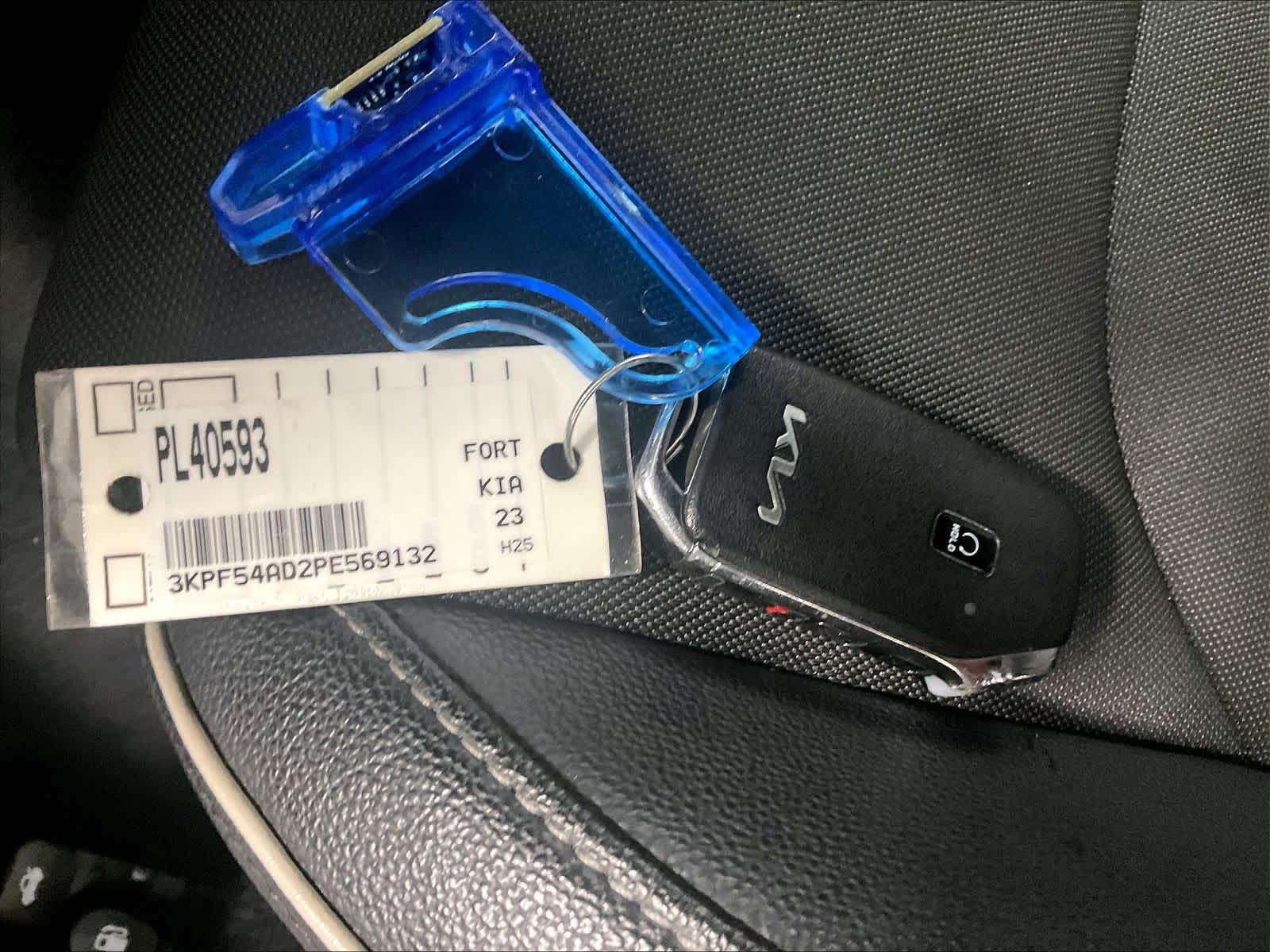 2023 Kia Forte GT-Line - Photo 30