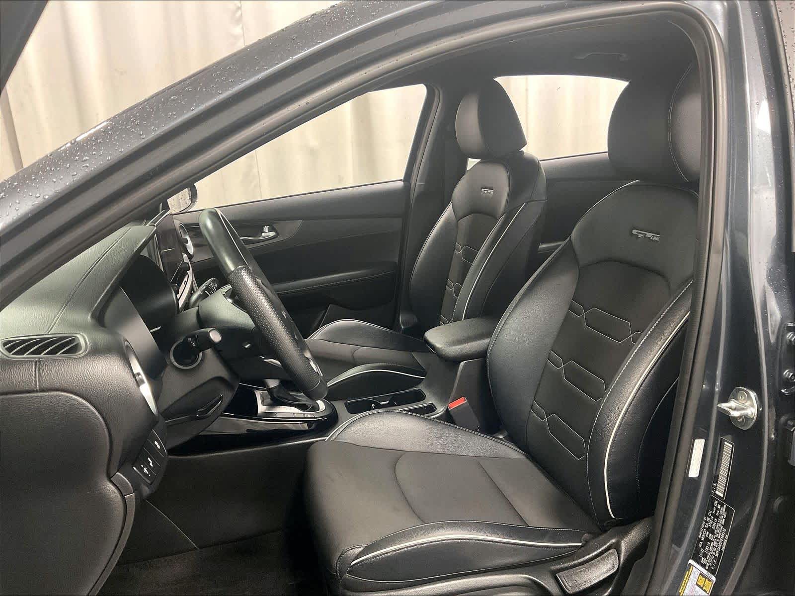 2023 Kia Forte GT-Line - Photo 10