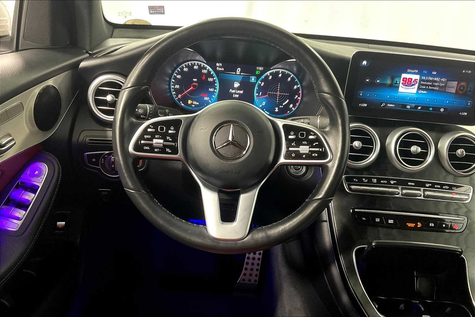 2022 Mercedes-Benz GLC GLC 300 - Photo 18
