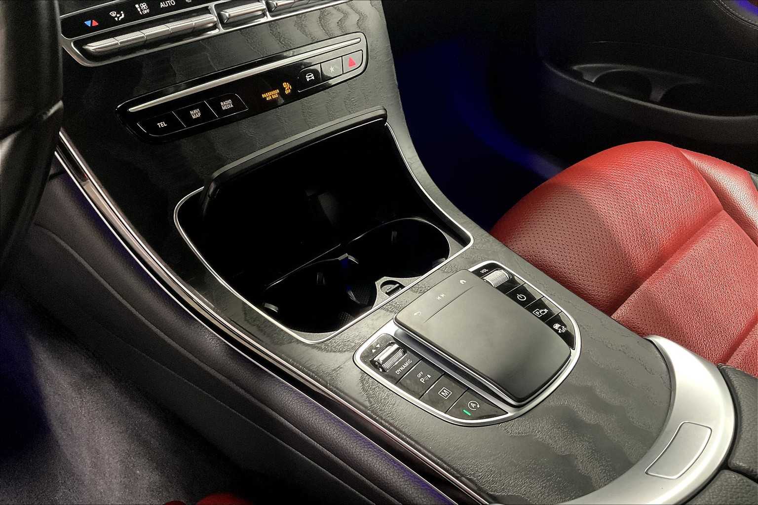 2022 Mercedes-Benz GLC GLC 300 - Photo 21