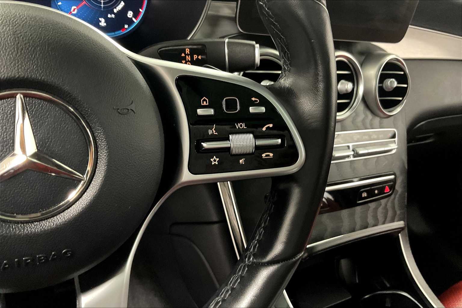 2022 Mercedes-Benz GLC GLC 300 - Photo 25