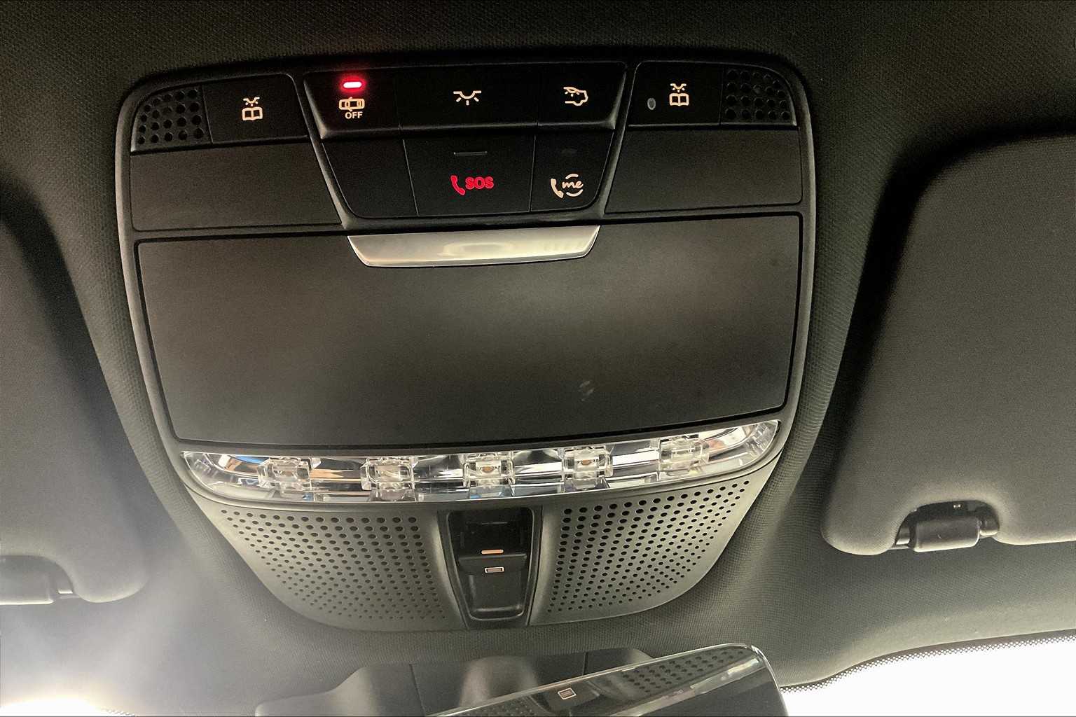2022 Mercedes-Benz GLC GLC 300 - Photo 27