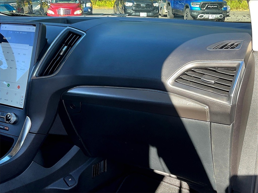 2023 Ford Edge Titanium - Photo 12
