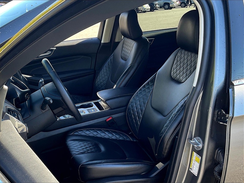 2023 Ford Edge Titanium - Photo 10