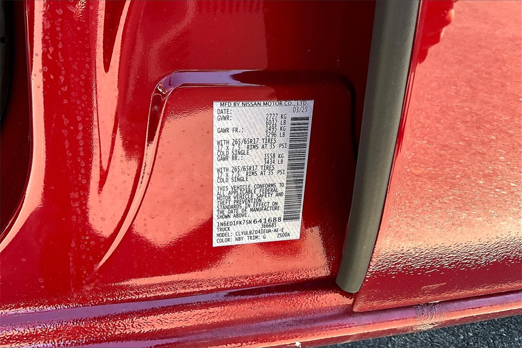 2025 Nissan Frontier SV - Photo 16