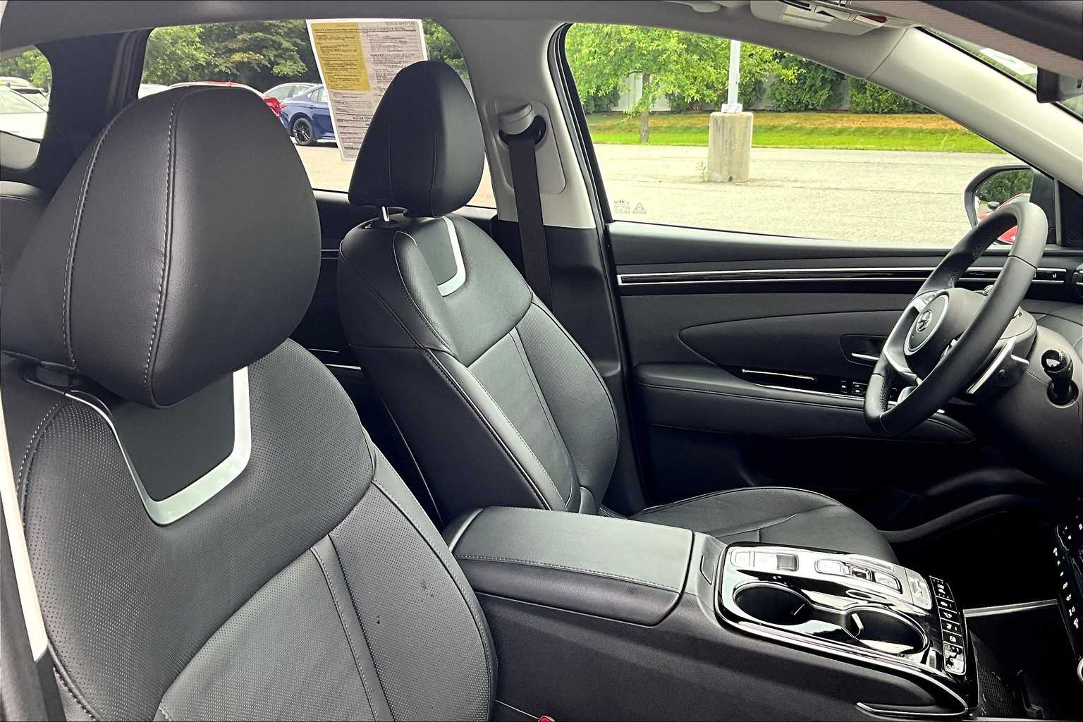 2022 Hyundai Tucson Limited - Photo 11