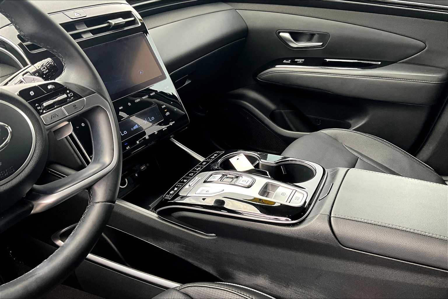 2022 Hyundai Tucson Limited - Photo 20