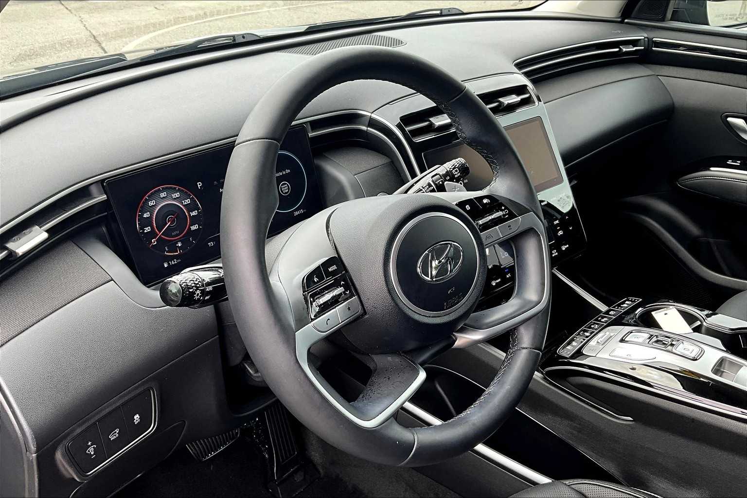 2022 Hyundai Tucson Limited - Photo 8