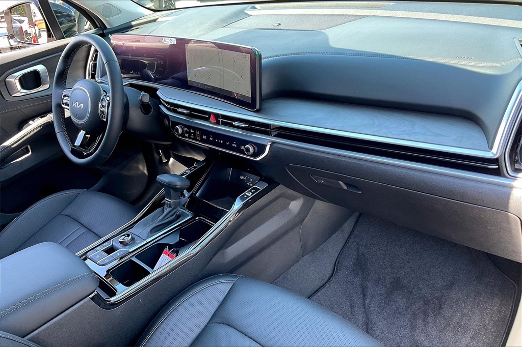 2025 Kia Sorento X-Line SX - Photo 10