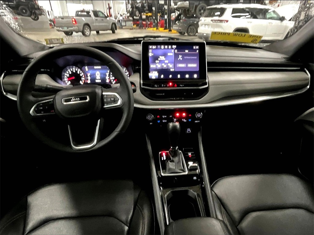 2024 Jeep Compass Limited - Photo 21