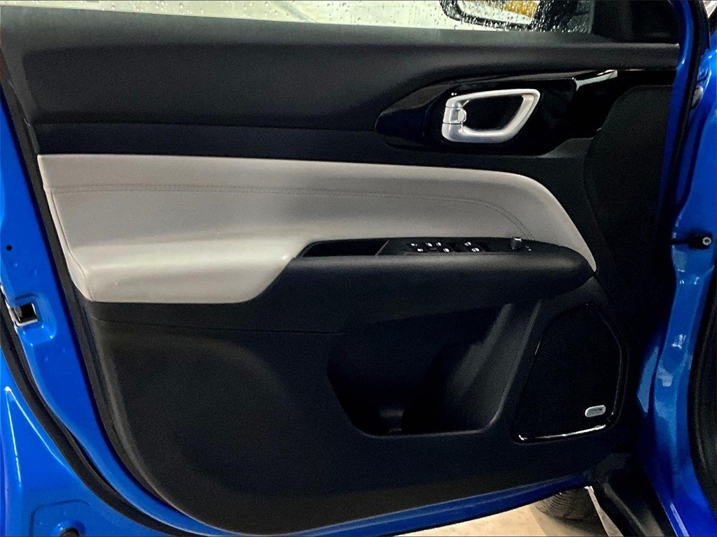 2024 Jeep Compass Limited - Photo 9