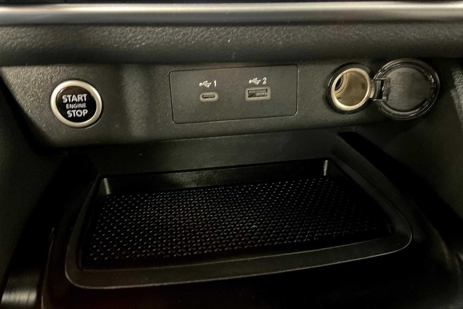 2022 Nissan Rogue SV - Photo 26