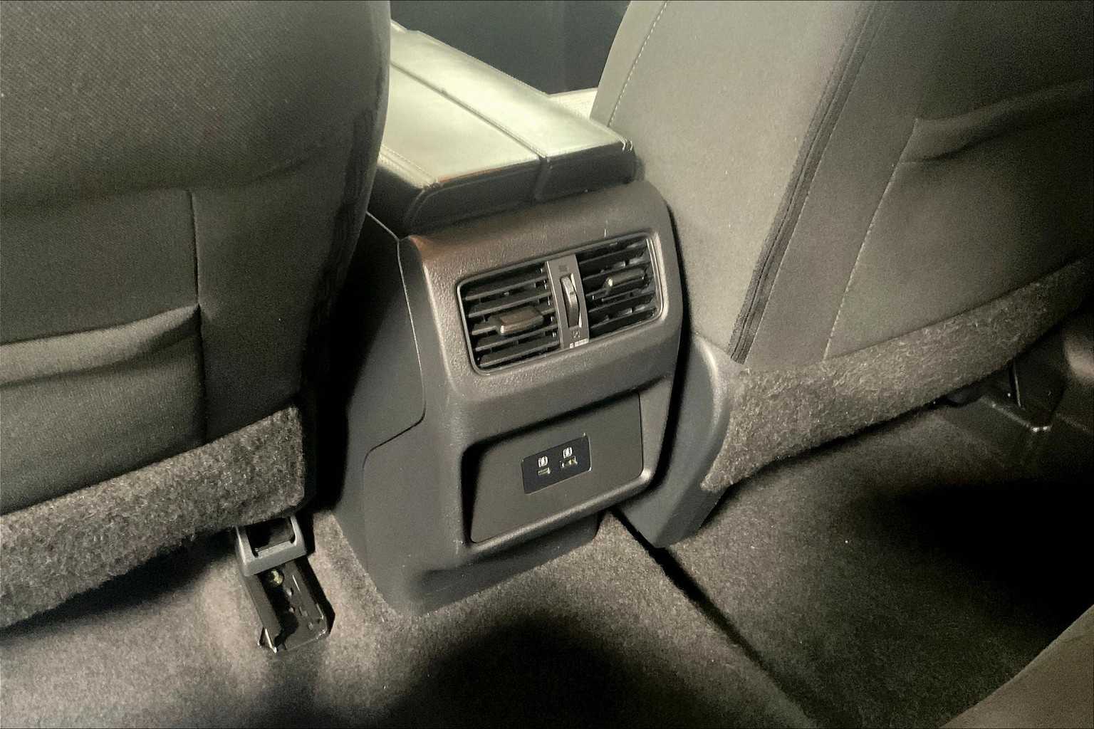 2022 Nissan Rogue SV - Photo 27