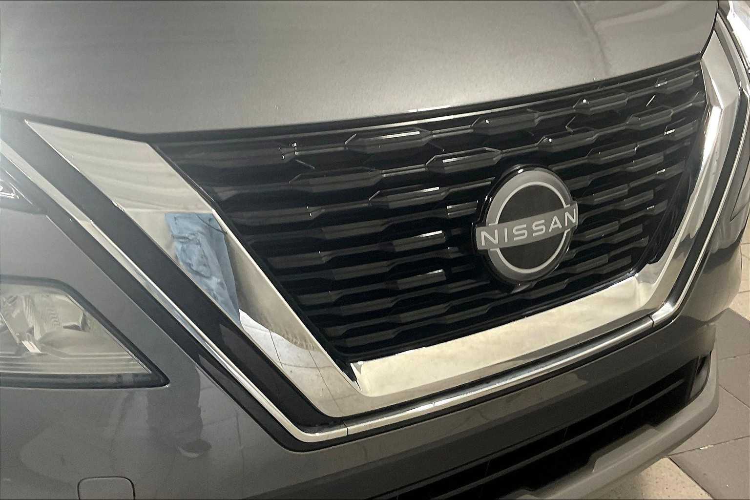 2022 Nissan Rogue SV - Photo 31