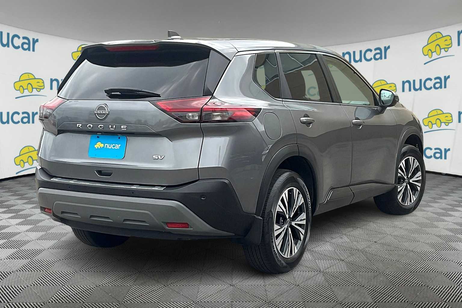 2022 Nissan Rogue SV - Photo 6