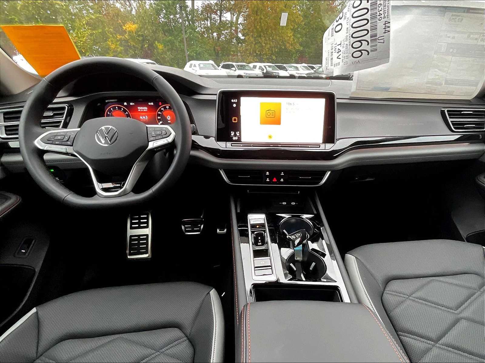 2026 Volkswagen Atlas 2.0T Peak Edition - Photo 12