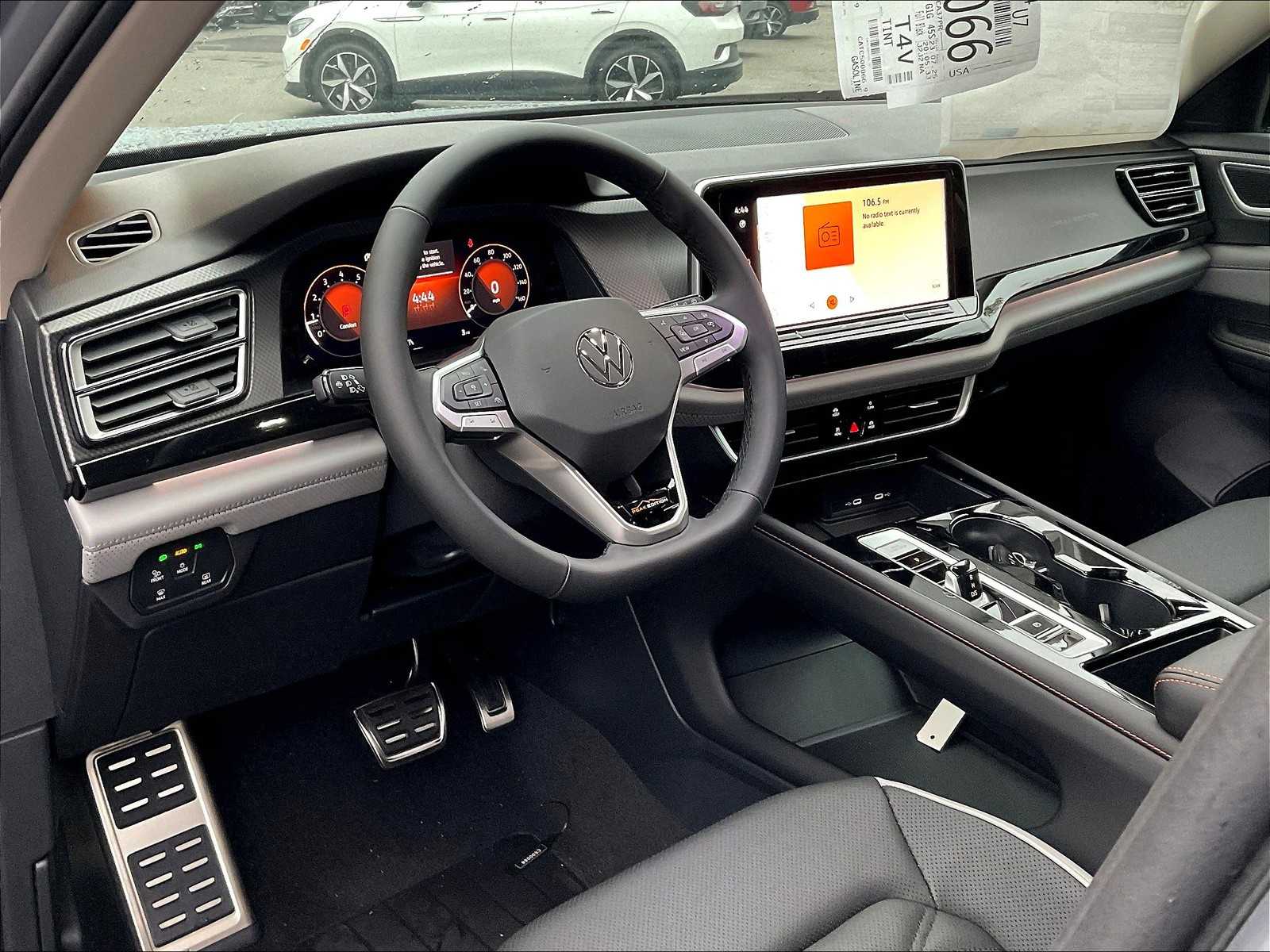 2026 Volkswagen Atlas 2.0T Peak Edition - Photo 9