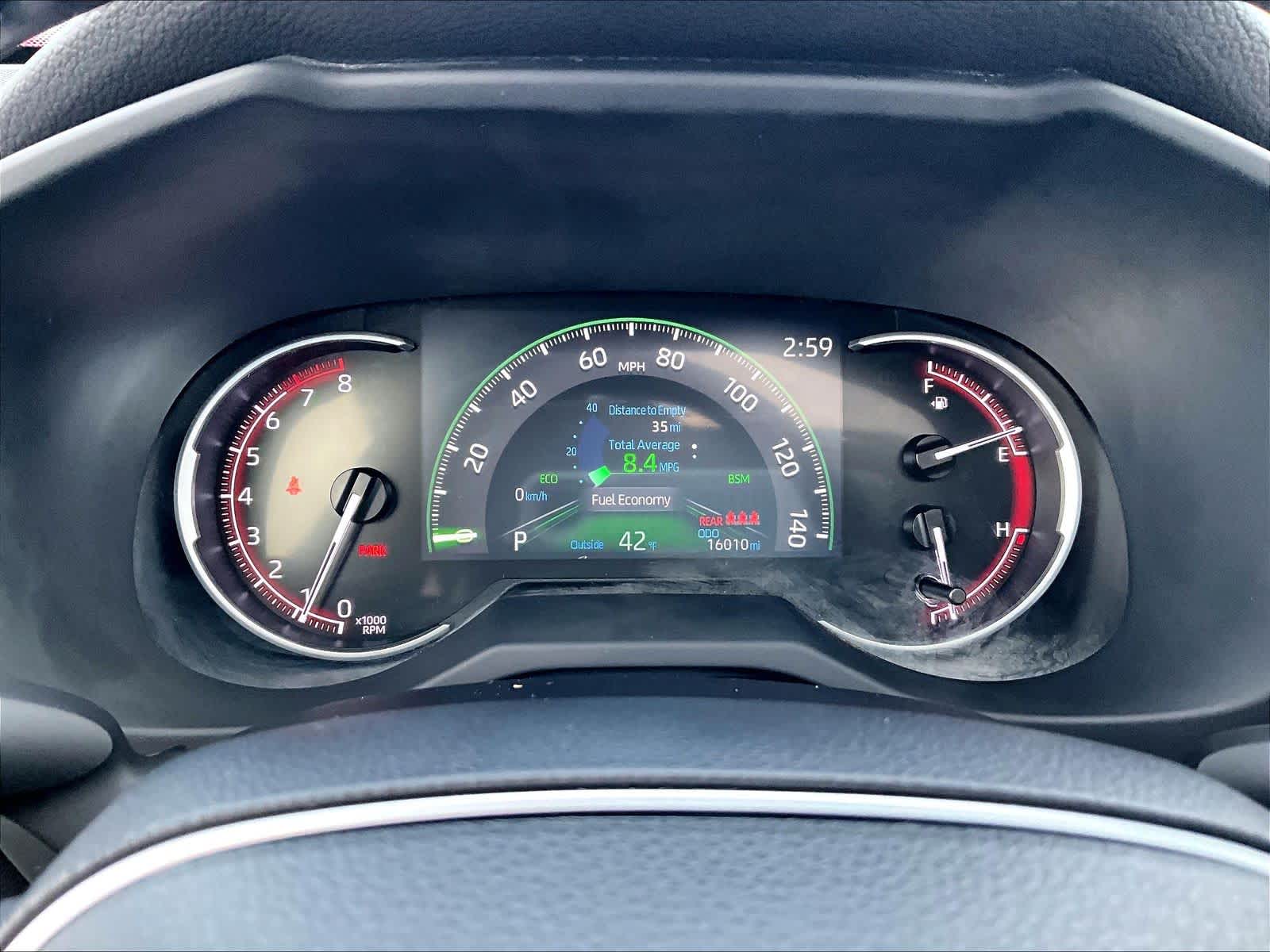 2023 Toyota RAV4 XLE - Photo 25