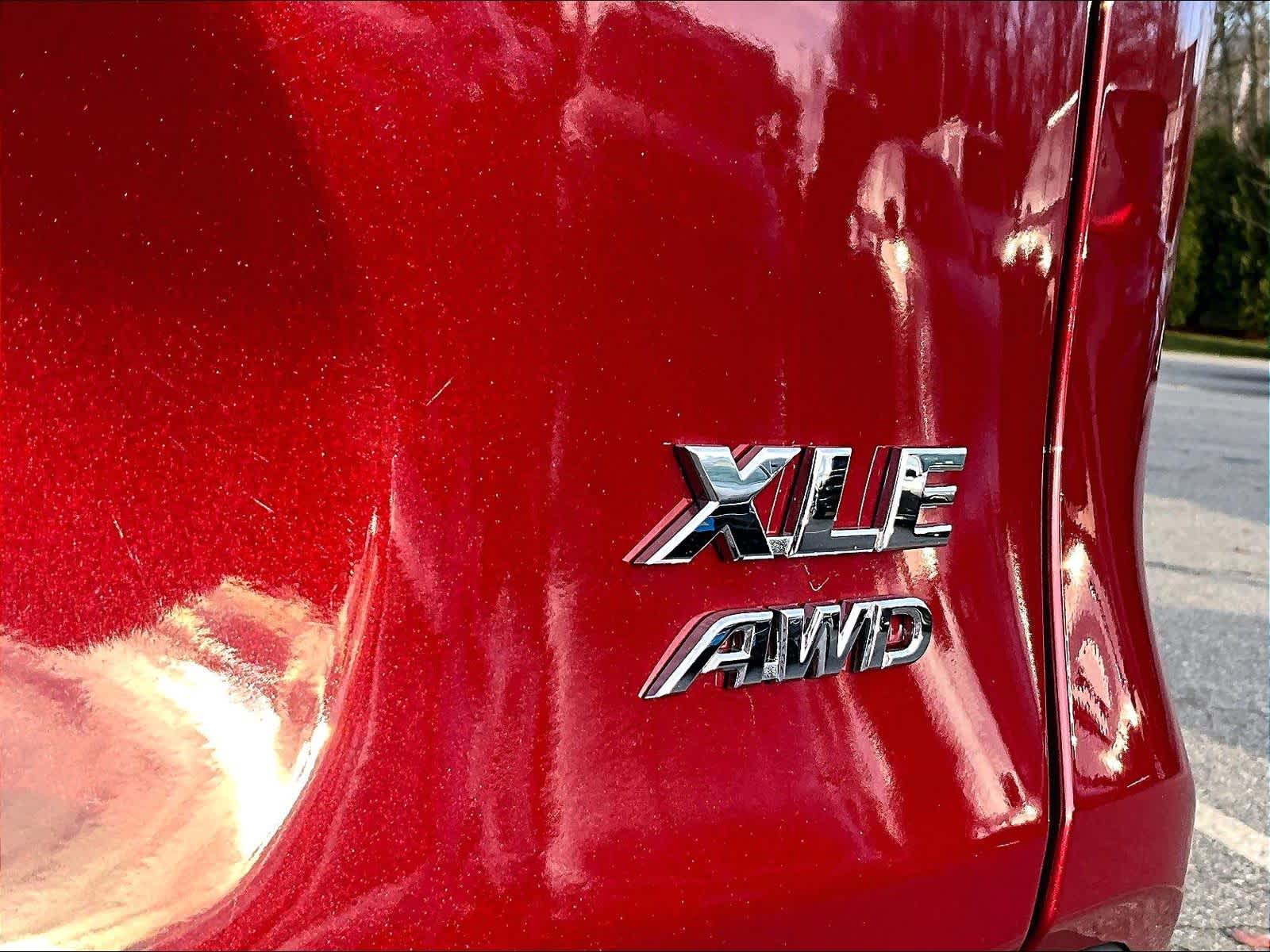 2023 Toyota RAV4 XLE - Photo 29