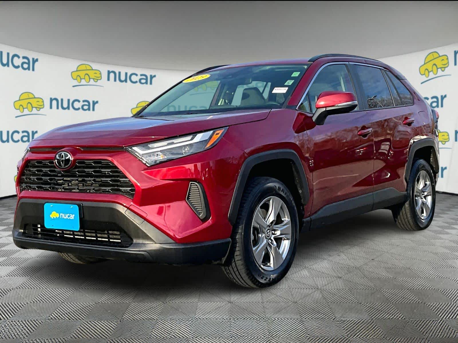 2023 Toyota RAV4 XLE - Photo 3