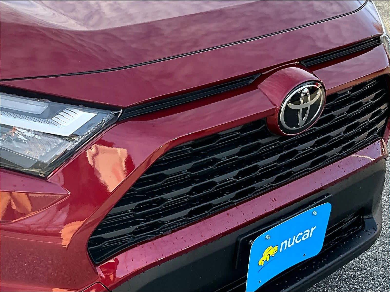 2023 Toyota RAV4 XLE - Photo 32