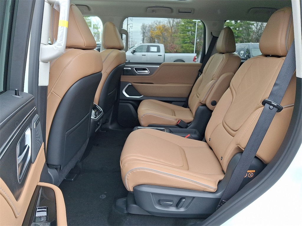 2026 INFINITI QX80 LUXE - Photo 6