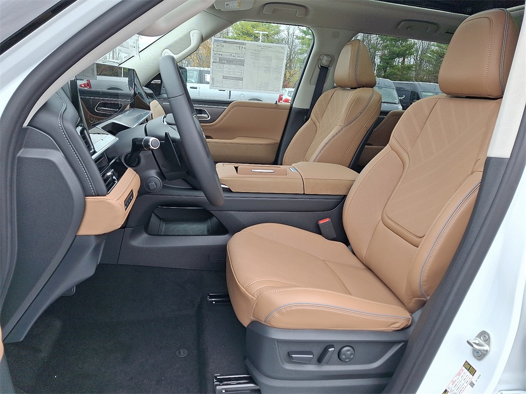 2026 INFINITI QX80 LUXE - Photo 10