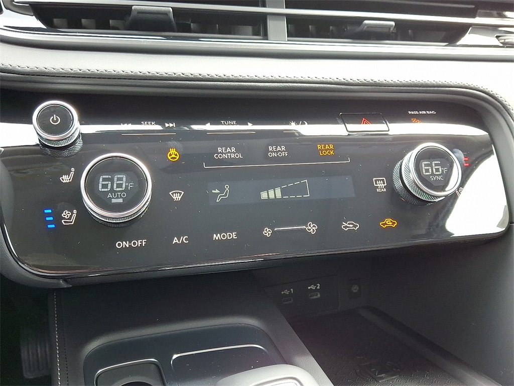 2026 INFINITI QX60 LUXE - Photo 11