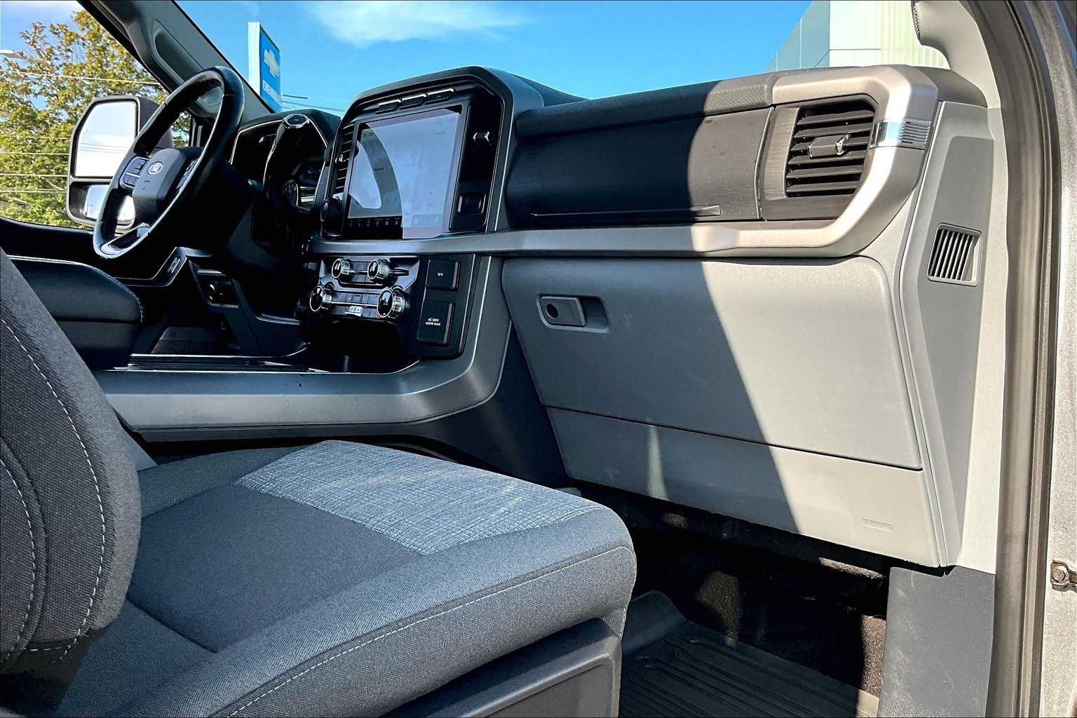 2022 Ford F-150 XLT - Photo 14