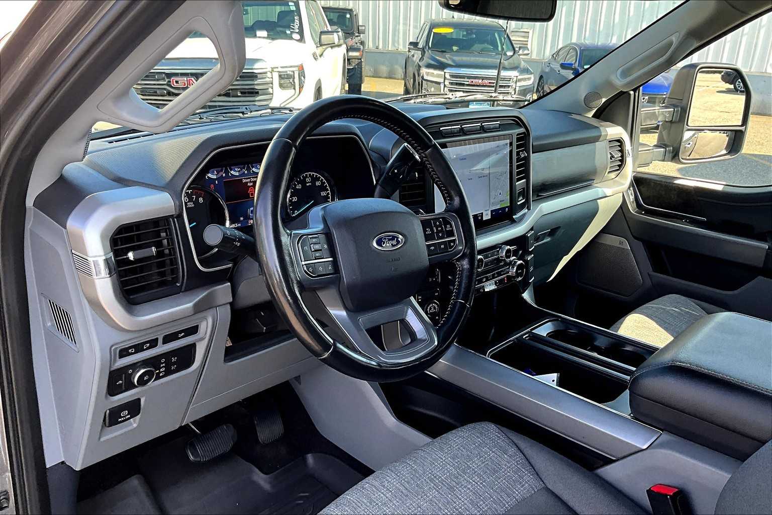 2022 Ford F-150 XLT - Photo 8