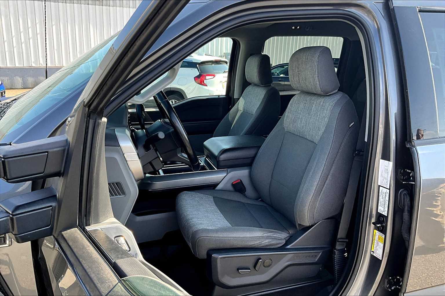 2022 Ford F-150 XLT - Photo 10