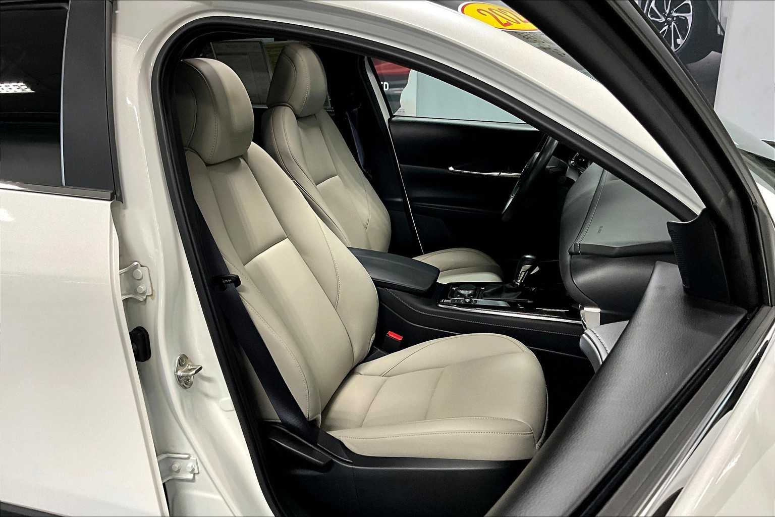 2024 Mazda CX-30 2.5 S Preferred Package - Photo 11