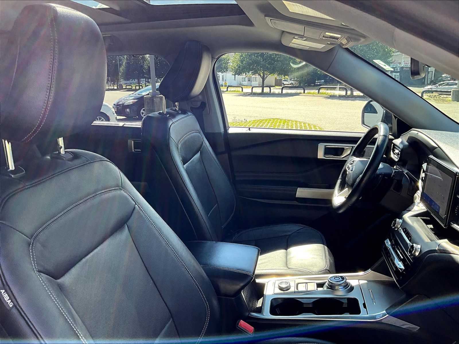 2020 Ford Explorer Limited - Photo 11