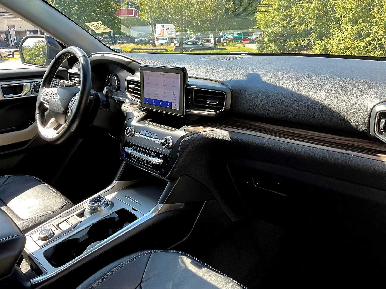 2020 Ford Explorer Limited - Photo 14