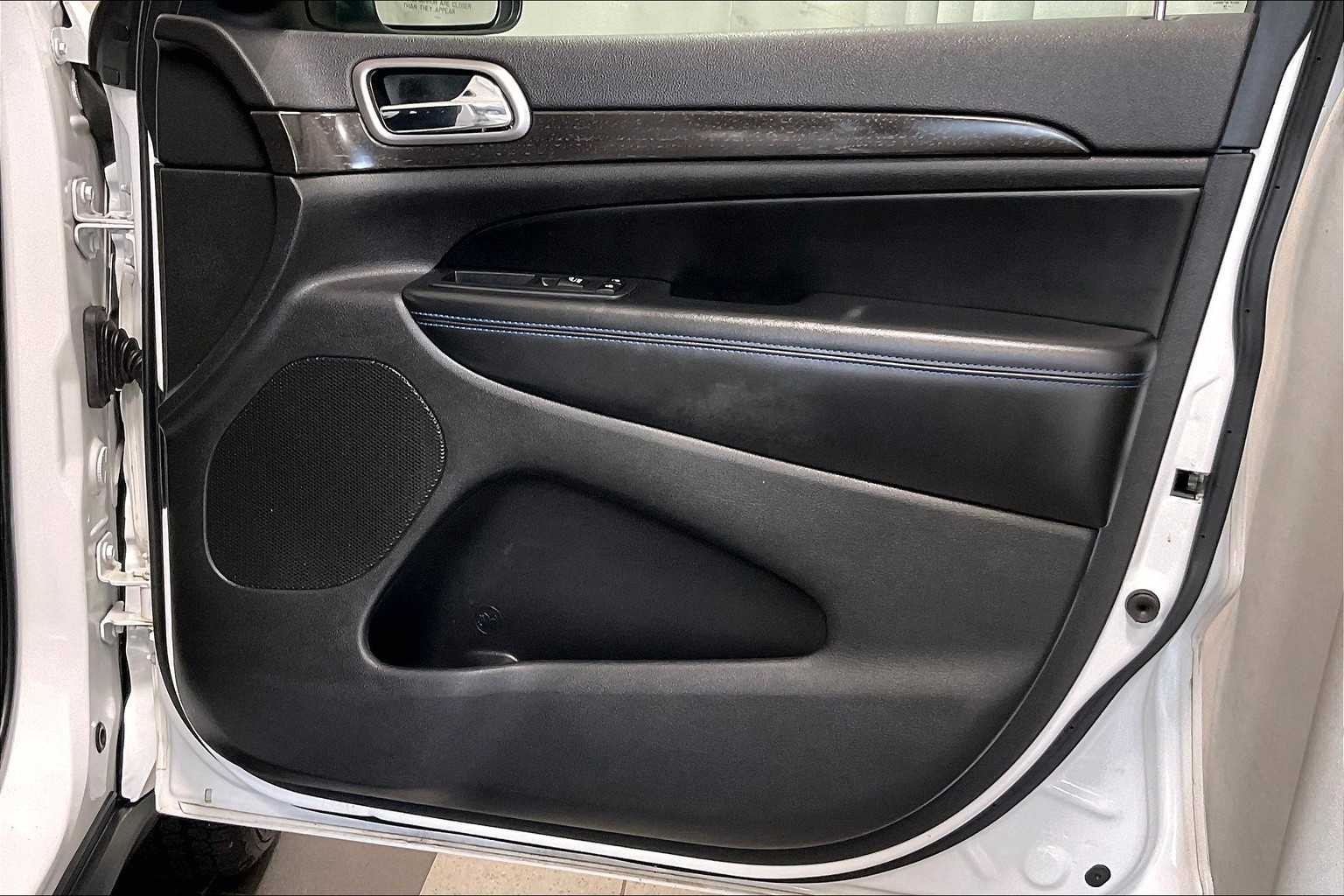 2018 Jeep Grand Cherokee Laredo E - Photo 12