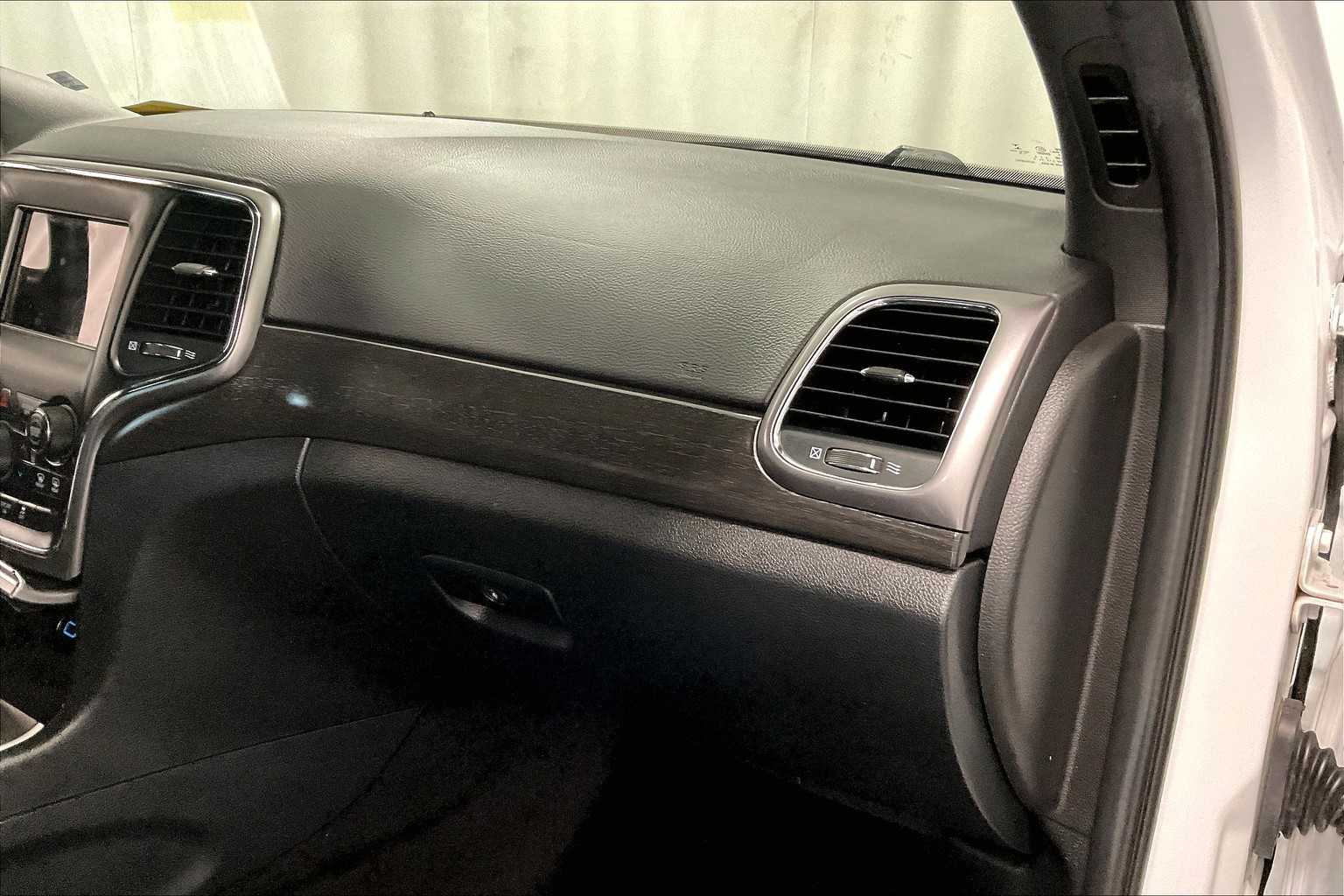2018 Jeep Grand Cherokee Laredo E - Photo 13