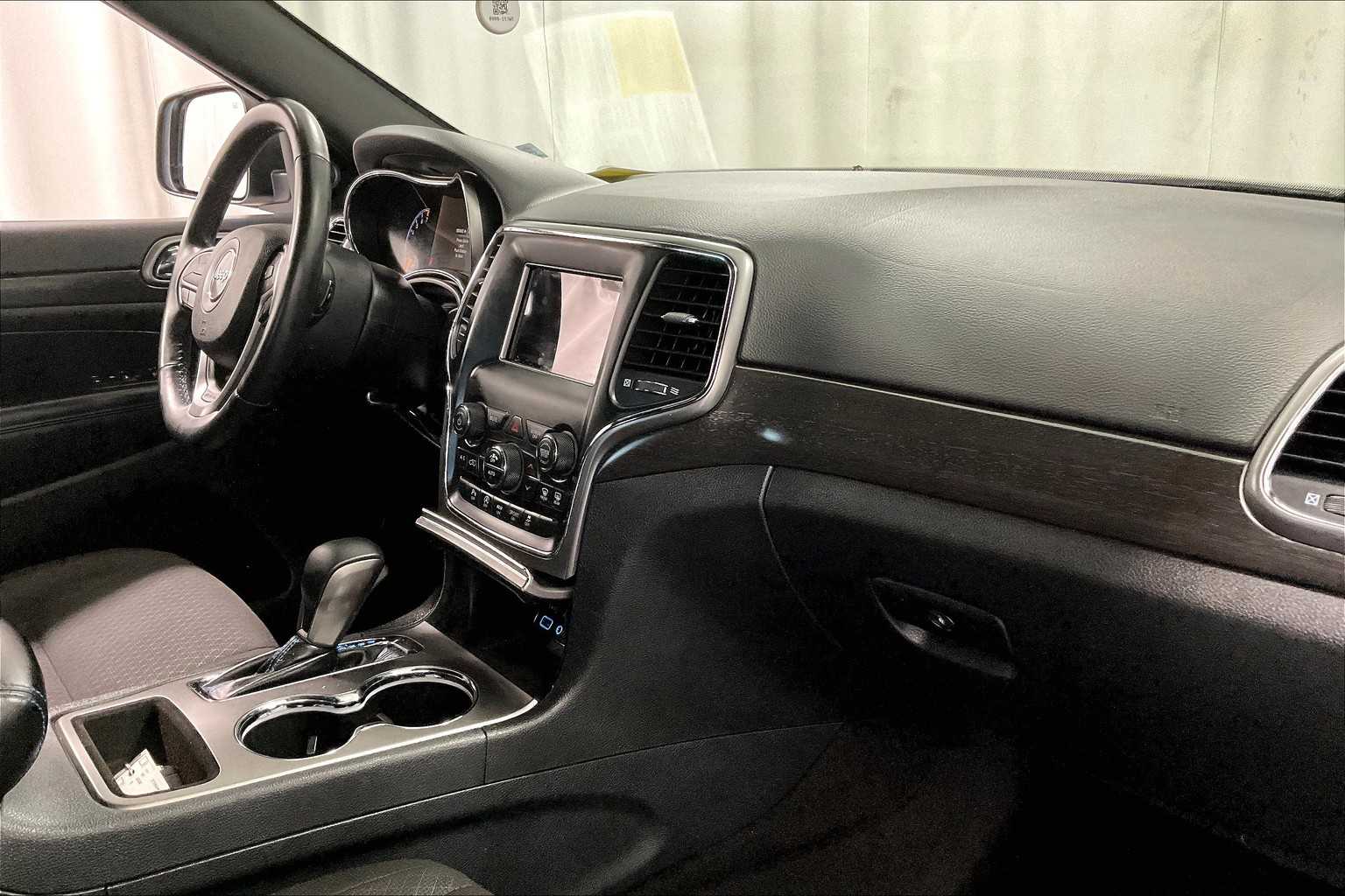 2018 Jeep Grand Cherokee Laredo E - Photo 14