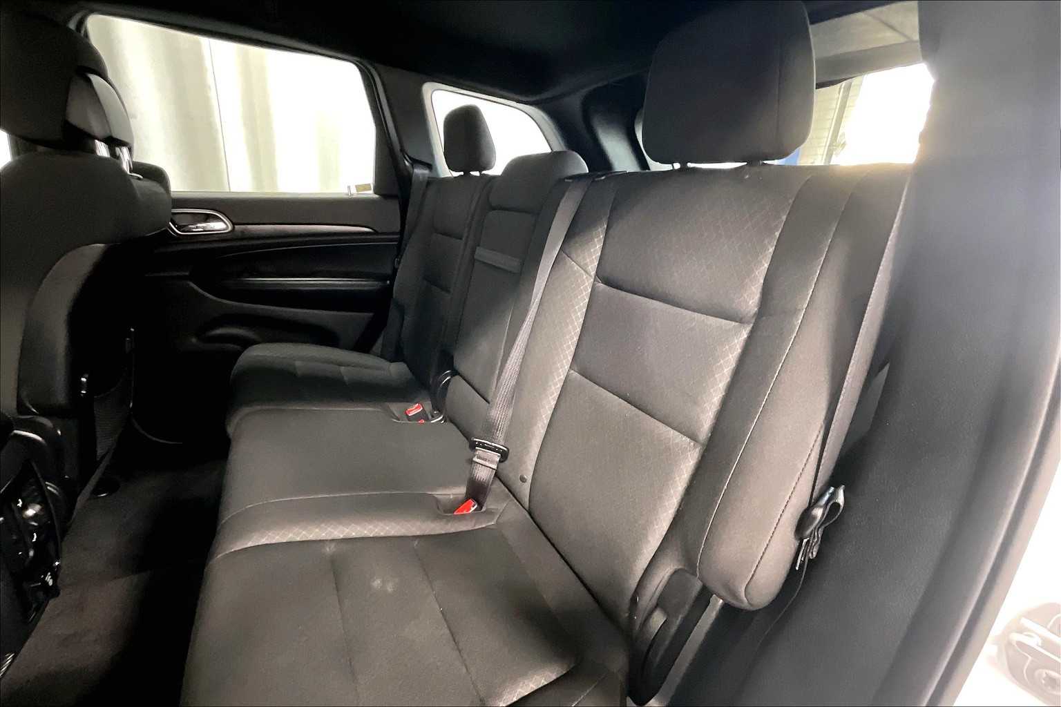 2018 Jeep Grand Cherokee Laredo E - Photo 15